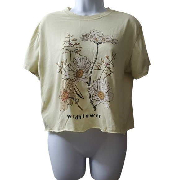 Public Library Womens Pastel Yellow Floral Shortsleeve Cropped Tee Shirt
